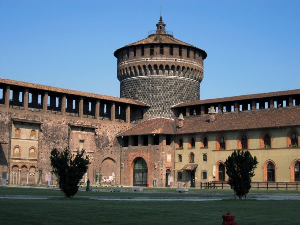 2010 – Milan; the Duomo, the Brera and the Castello – Rome on Rome