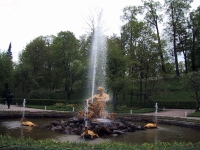 33-peterhof_fountain