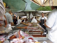 01-costabrava-bisbal_market
