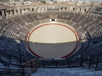 nimes_arena_interior