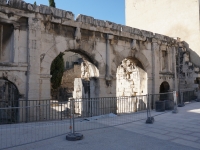 nimes_porte_auguste_exterior