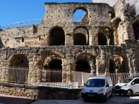 orange_theater_entrance_arcades